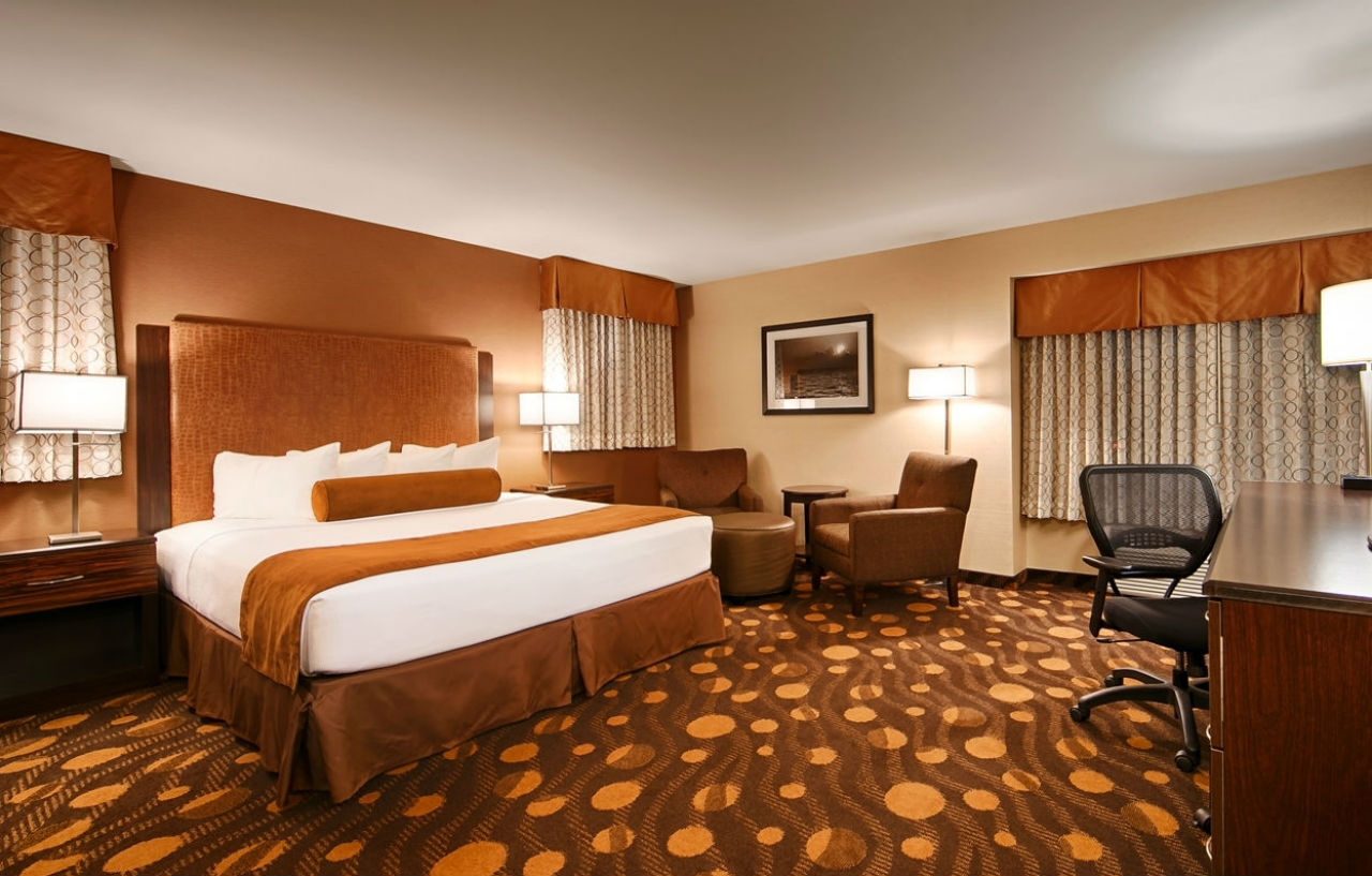 Western Island Hotel